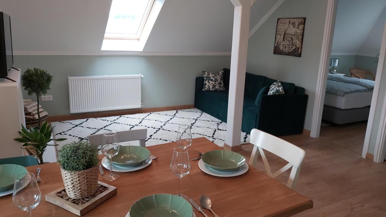 A Zoldbiciklis Haz Apartment Egerszalok Luaran gambar